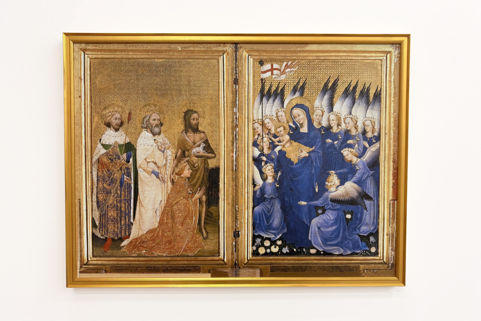 Richard II gepresenteerd aan de Maagd en het Kind door zijn patroonheilige Johannes de Doper en de heiligen Edward en Edmund, c.1395-99 - Master of the Wilton Diptych