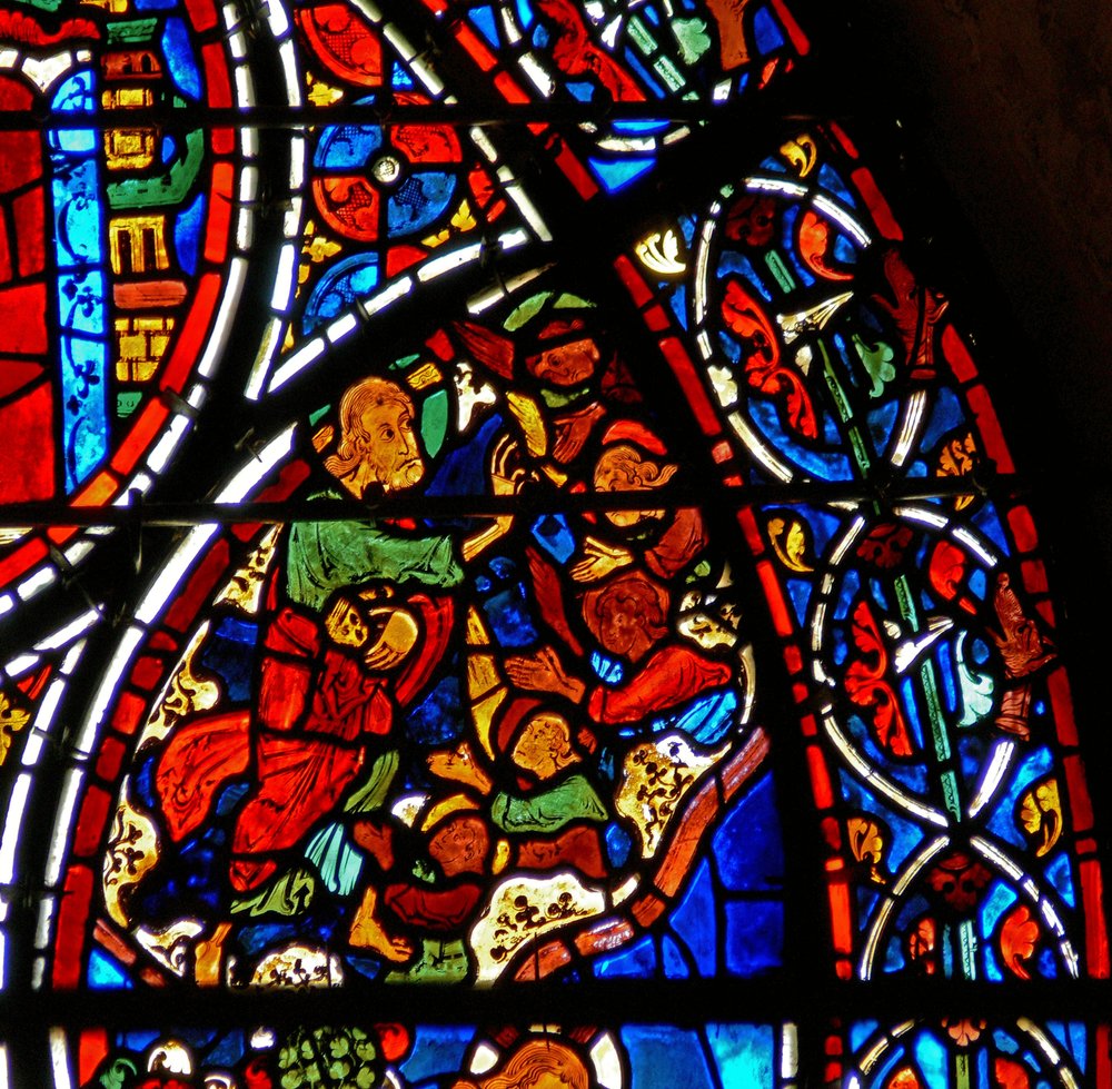 Detail (God creëert de engelen) uit een raam van de gelijkenis van de Barmhartige Samaritaan door French School