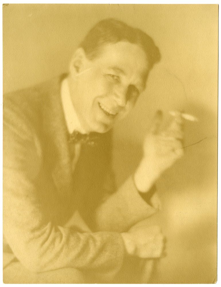 Walter Gelber, ca. 1905-40 door Jessie Tarbox Beals