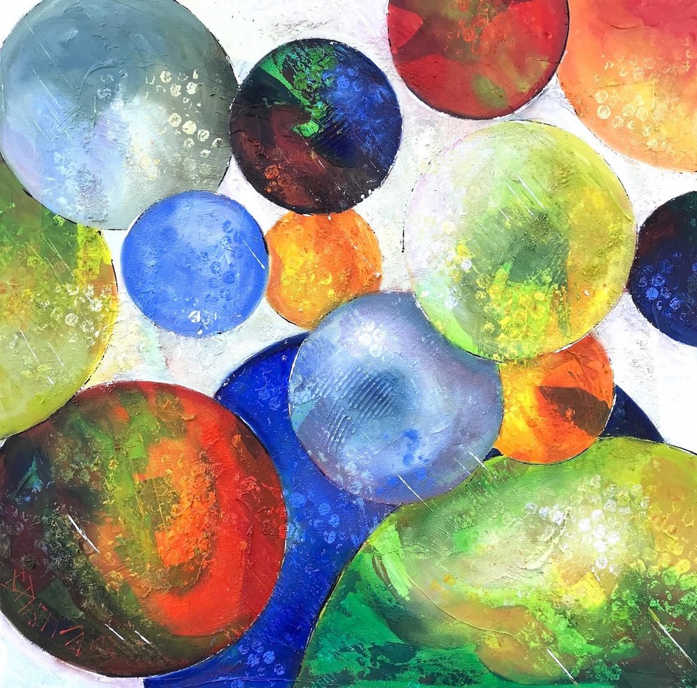 Levendige geometrische bollen door Barbara Piatti