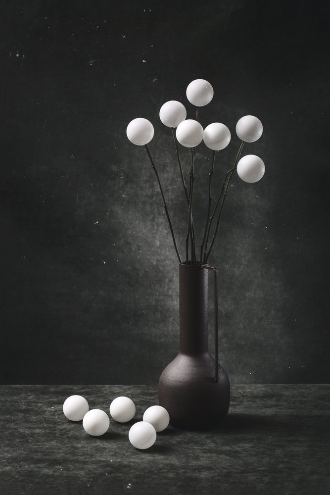 Minimalistische witte bollen door Brig Barkow