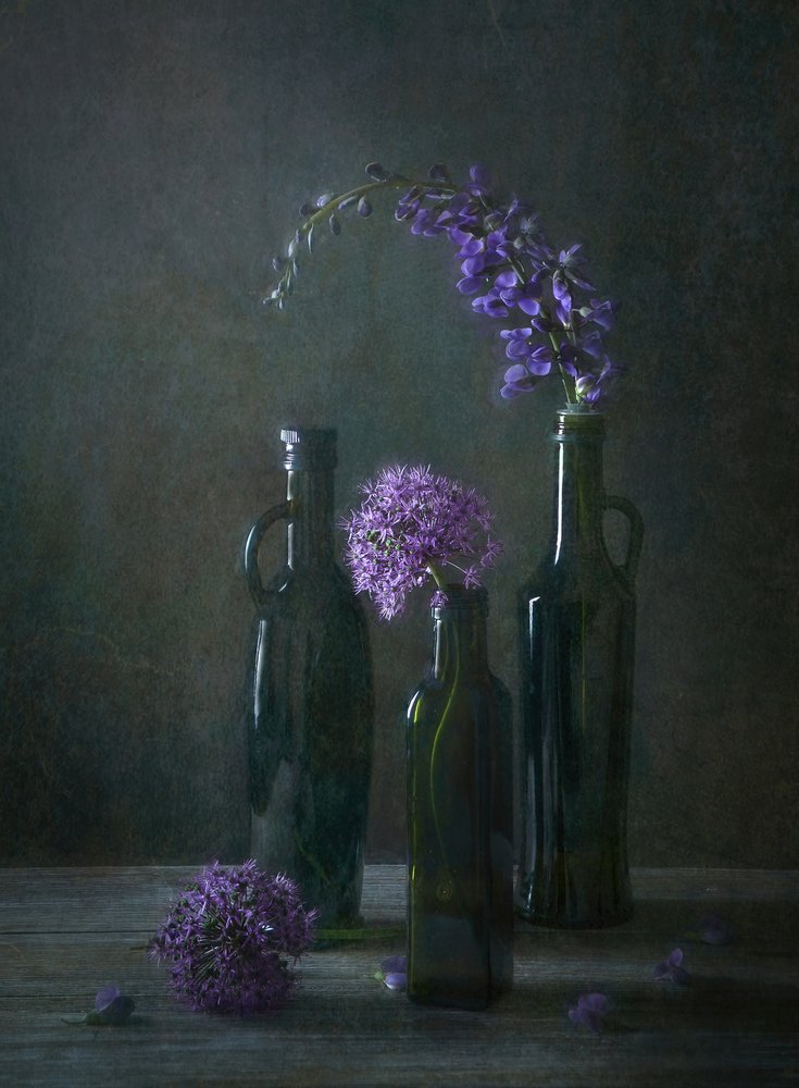 Sfeervolle bloemenflesjes door Catherine Wang