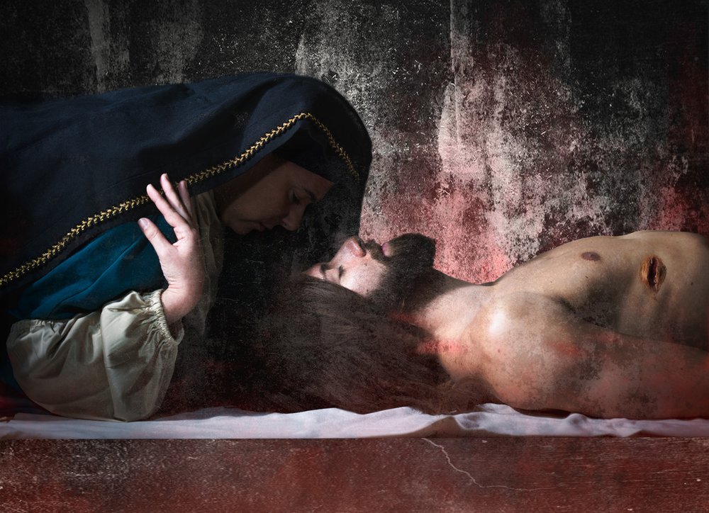 Pietà: de smart van de moeder door Corrado La Licata
