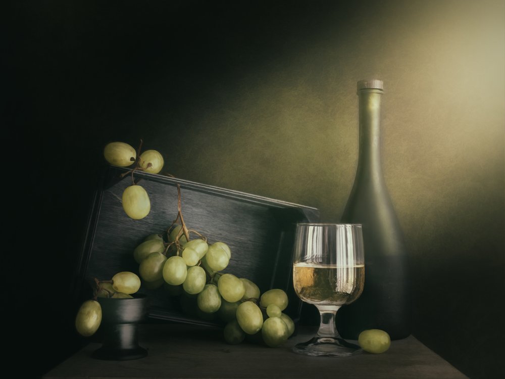 Witte wijn en druiven door Cristiano Giani