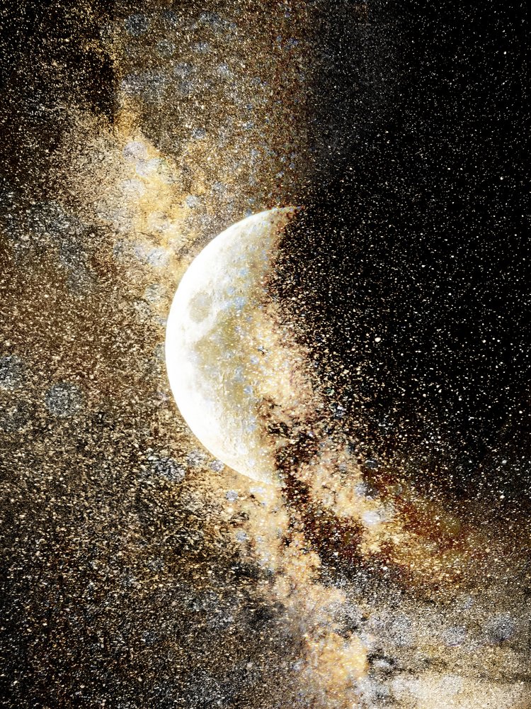 Kosmisch maanstof door Gemma Bardot