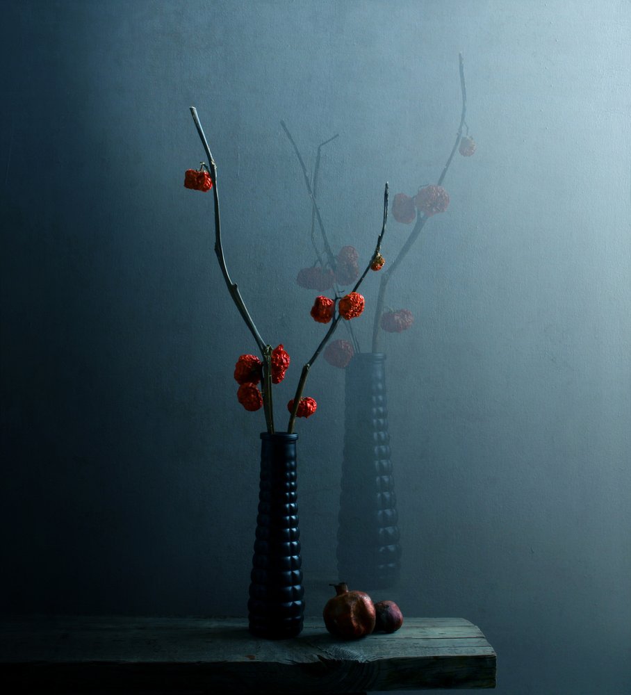 Stilleven met botanische motieven van Moody door Margaret Halaby