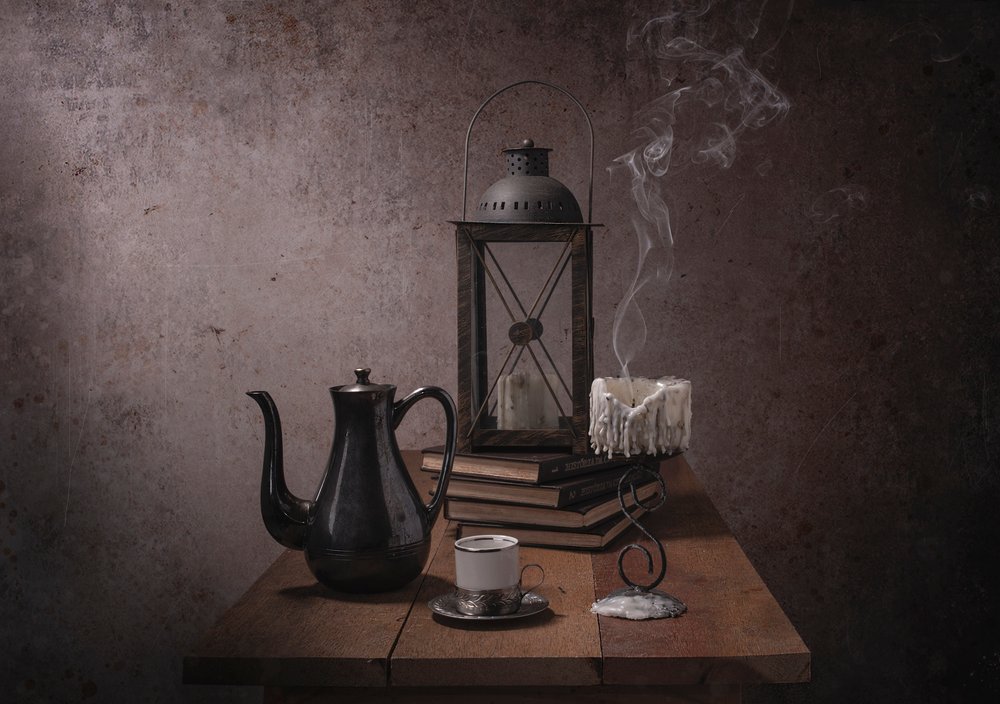 Koffie en kaarslicht door Margareth Perfoncio