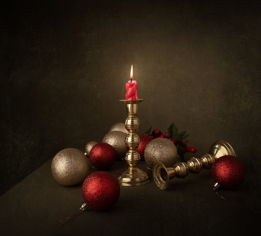 Feestelijke kerstkaars door Margareth Perfoncio