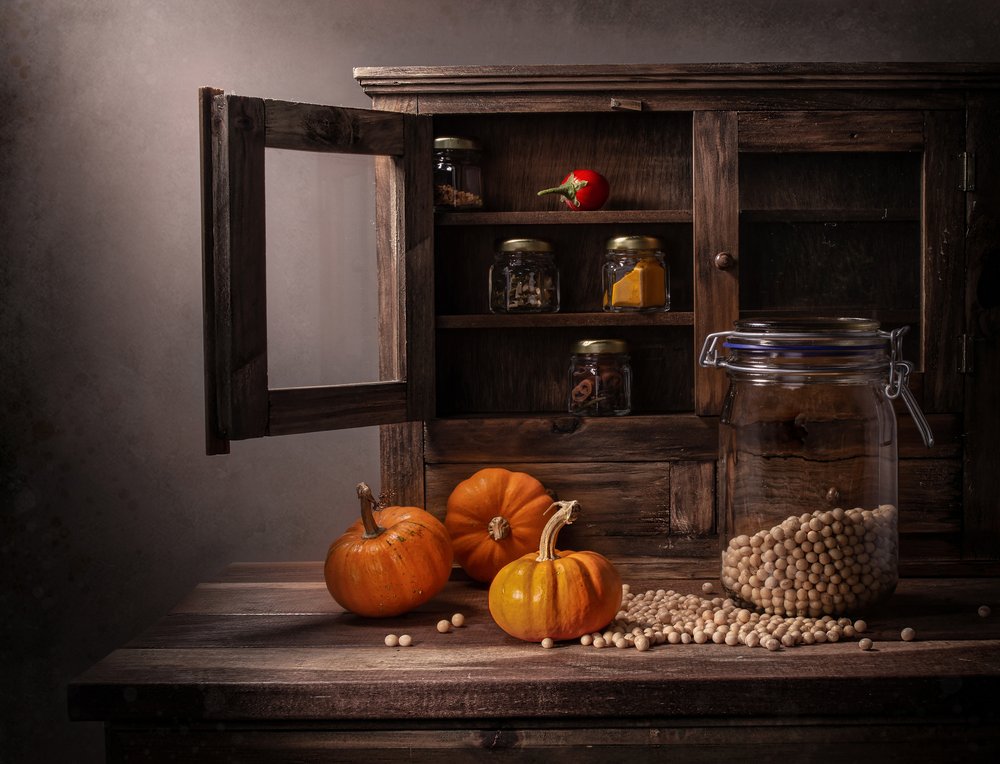 Rustieke herfstvoorraadkast door Margareth Perfoncio