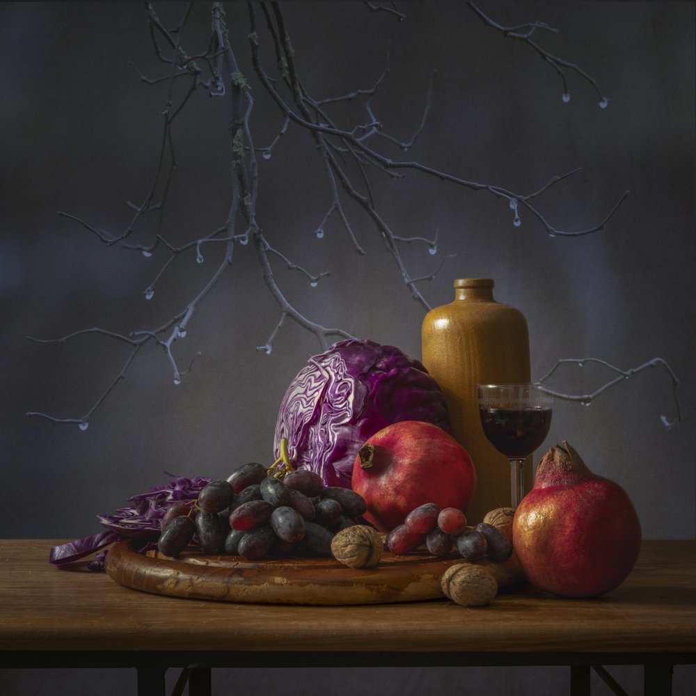 Donker herfststilleven door Monique van Velzen