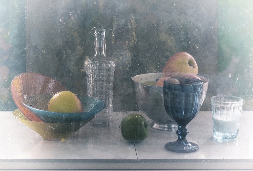 Knapperige appels en glas door UstinaGreen