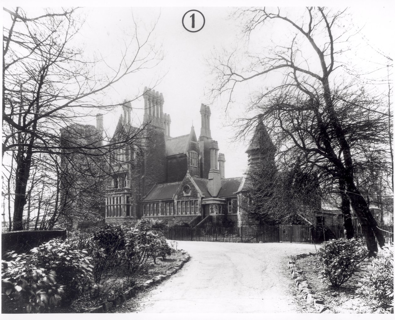 Meanwood Towers, gebouwd 1867, 1950 door English Photographer