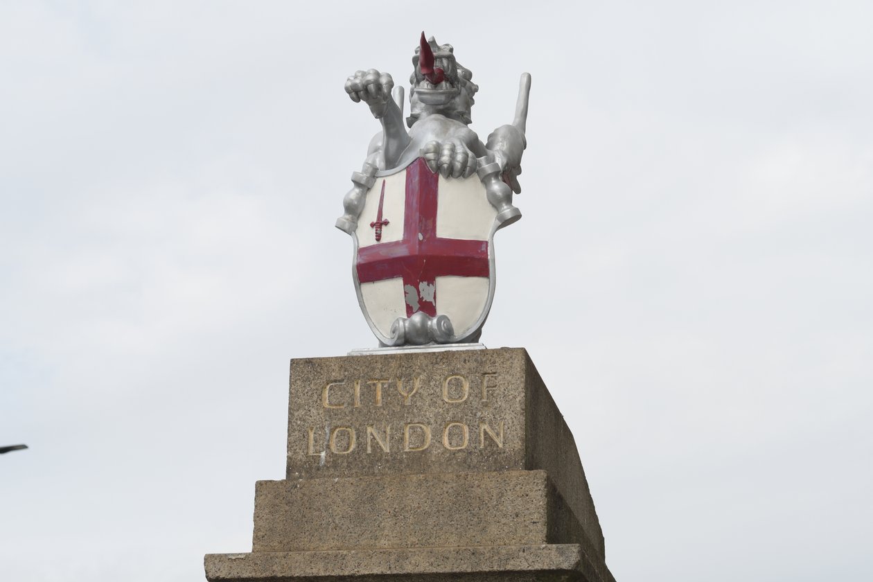 Het symbool van de City of London door Albert Mansour