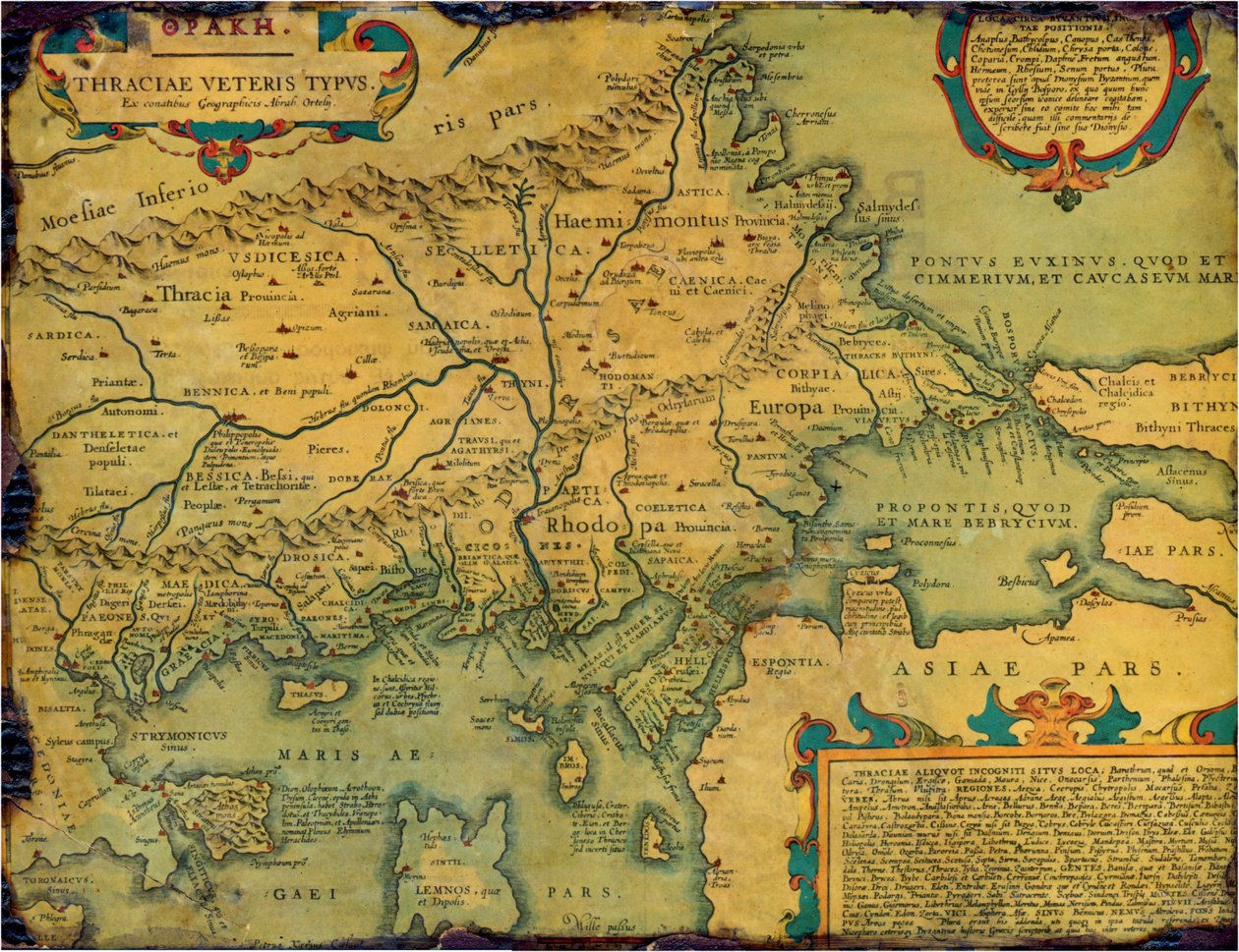 Oude, historische kaart van het oude Thracië, voornamelijk in het Latijn en zeer weinig Grieks, gemaakt in 1585. De kaart toont ook een deel van Klein-Azië, Moesia inferior, en het oude Griekenland samen met enkele Egeïsche eilanden. Er is enige anachronis door Abraham Ortelius