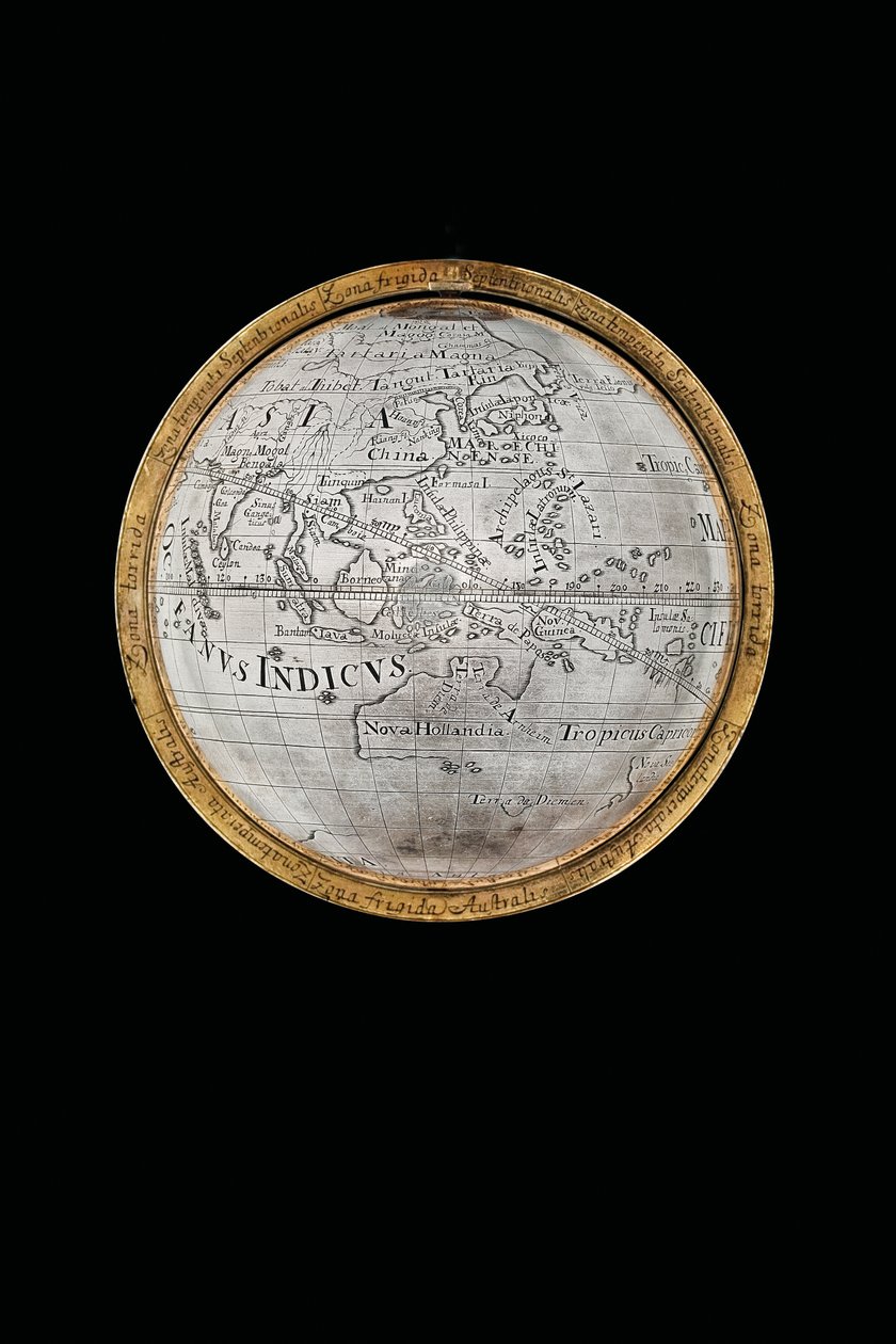 Twee Uitzonderlijke Terrestrische en Hemelse Globes, Ondersteund door Hercules en Atlas door Abraham Drentwett