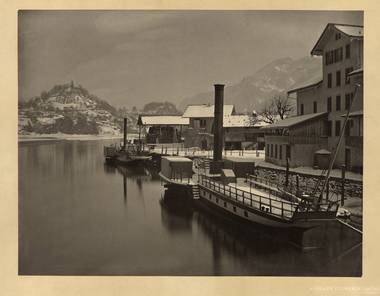 Rivierschepen op hun winterligplaats, Zwitserland door Adolphe Braun