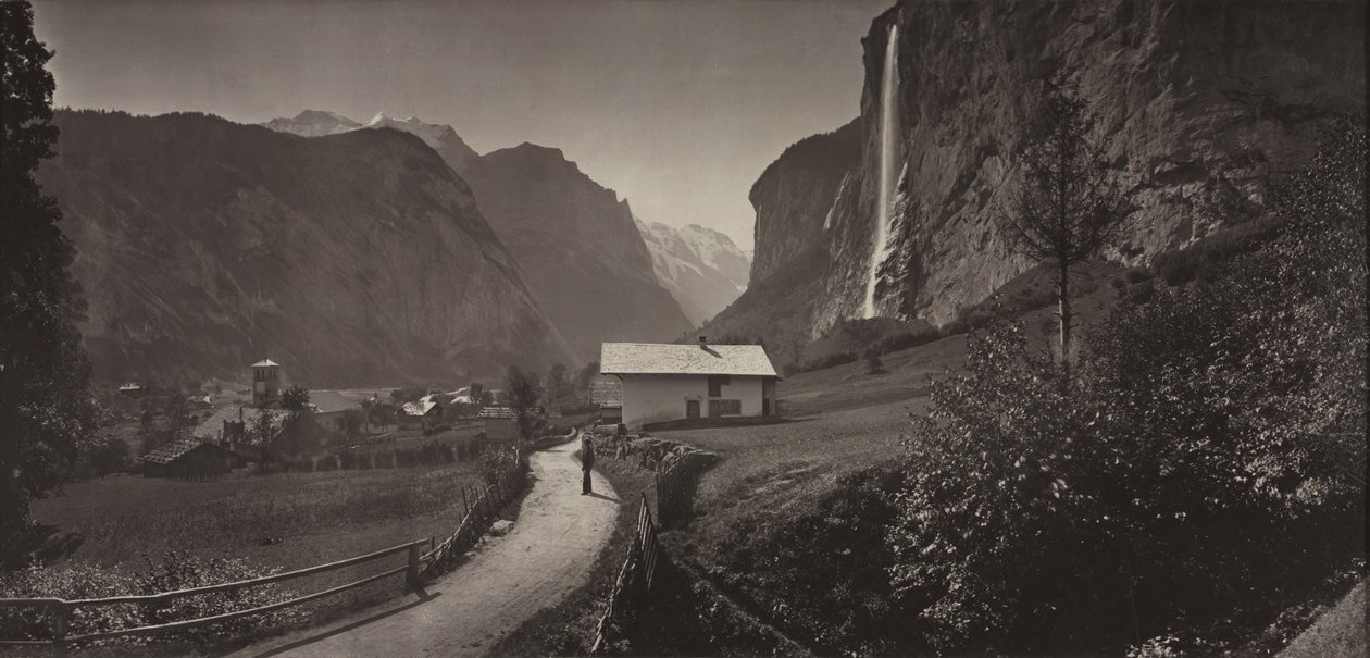 Vallei van Lauterbrunnen, Zwitserland uit het album Charbons de Braun- vues prises..., ca. 1868 door Adolphe Braun