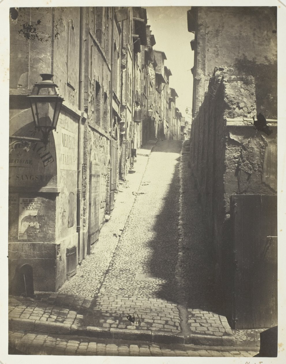 Rue des Grands Carmes, Uitzicht vanaf Rue Ste. Marthe door Adolphe Terris