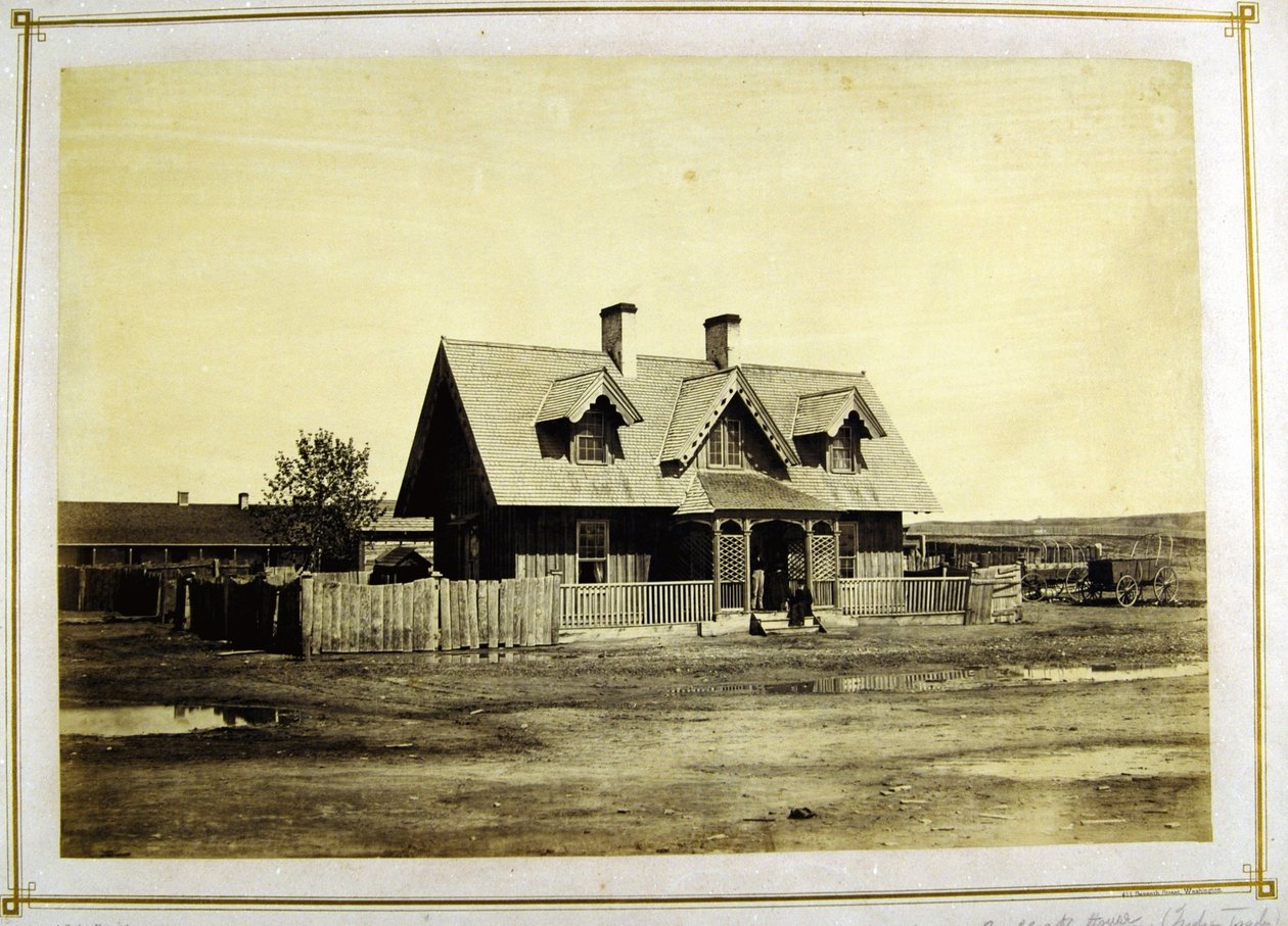 Het huis van kolonel Bullock, Indiase handelaar, Fort Laramie, 1868 door Alexander Gardner