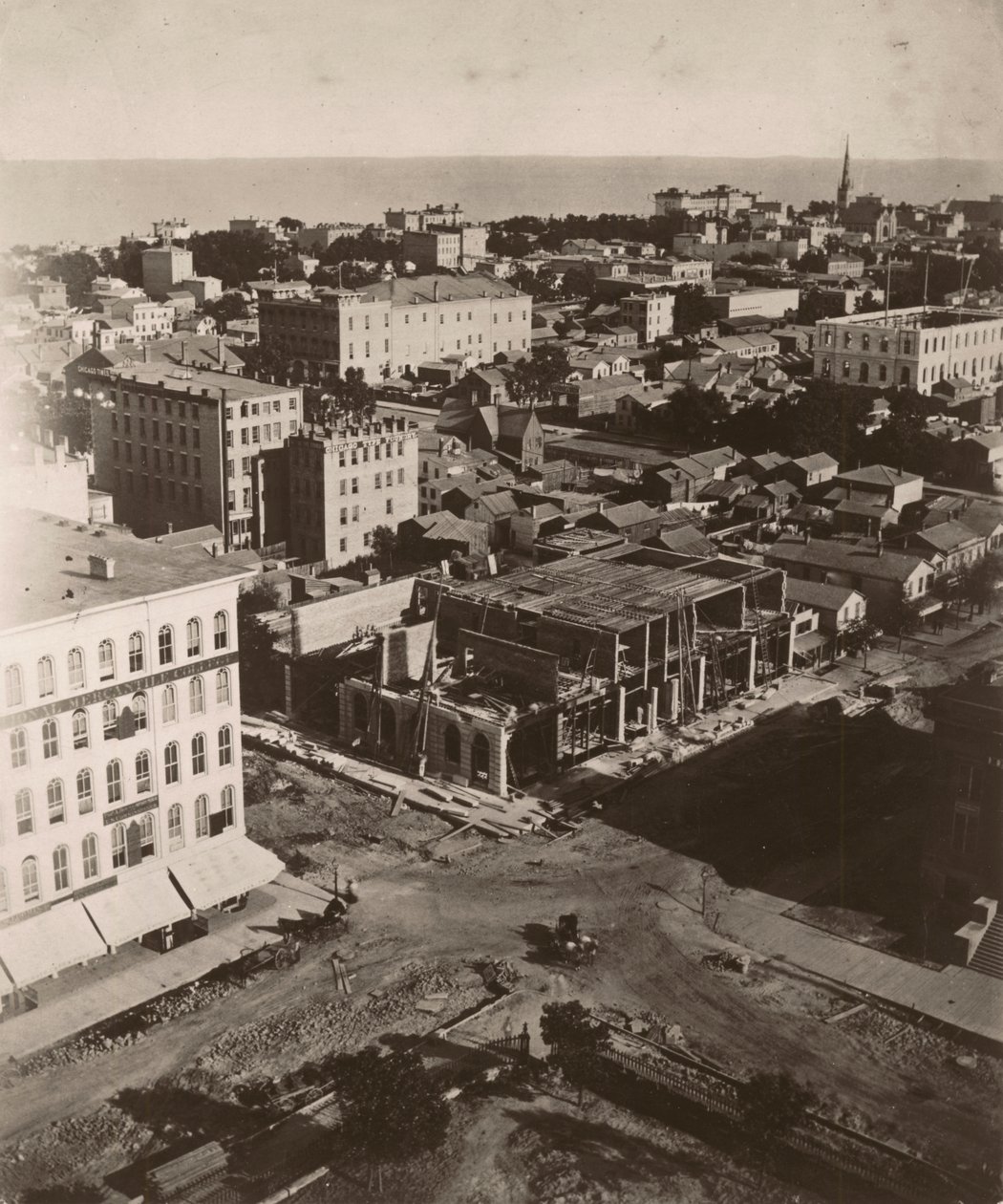 Uitzicht oostzuidoost vanaf de koepel van het gerechtsgebouw in Chicago door Alexander Hesler