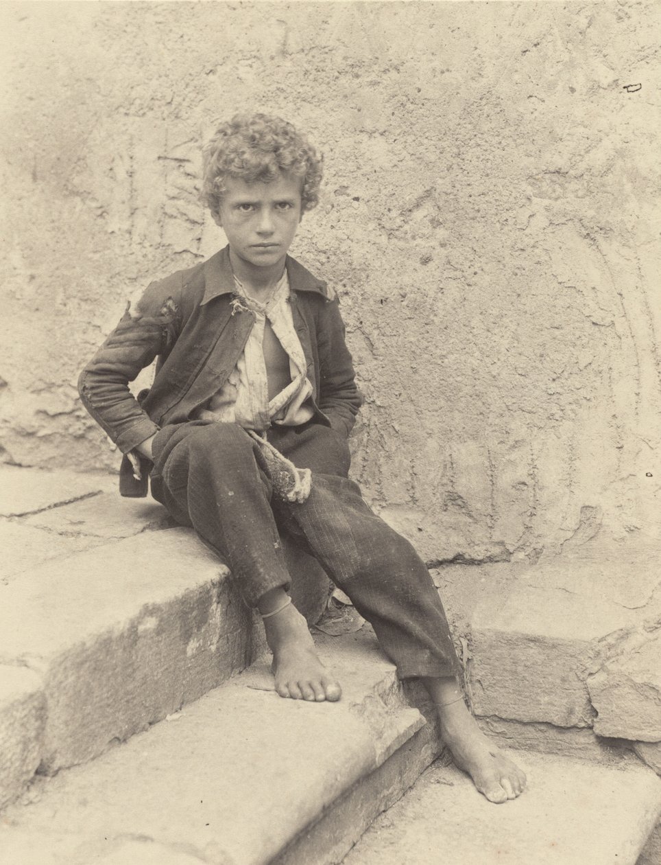 Een Venetiaanse straatjongen door Alfred Stieglitz
