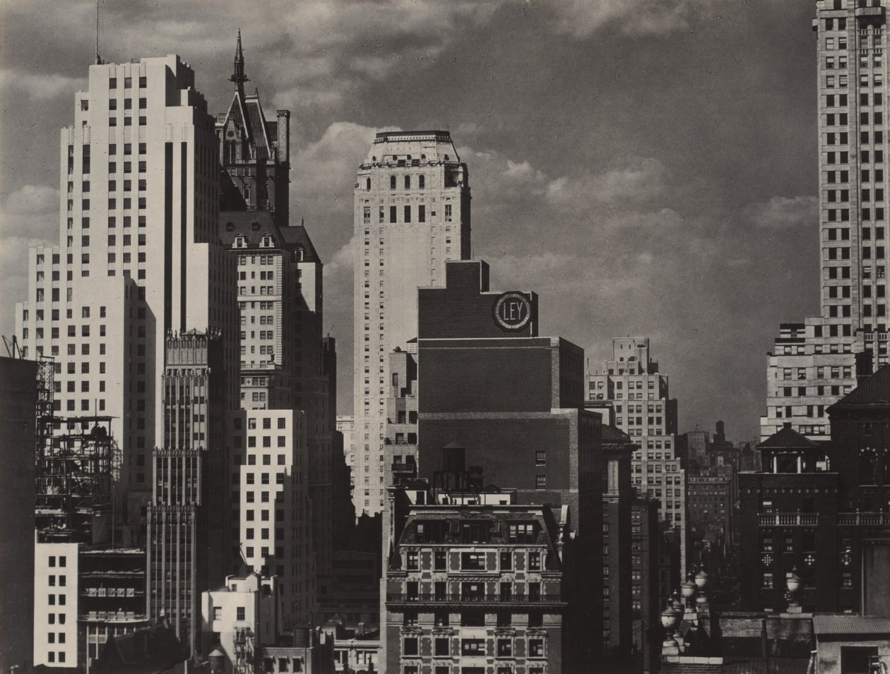 Vanuit mijn raam bij An American Place, Noord door Alfred Stieglitz
