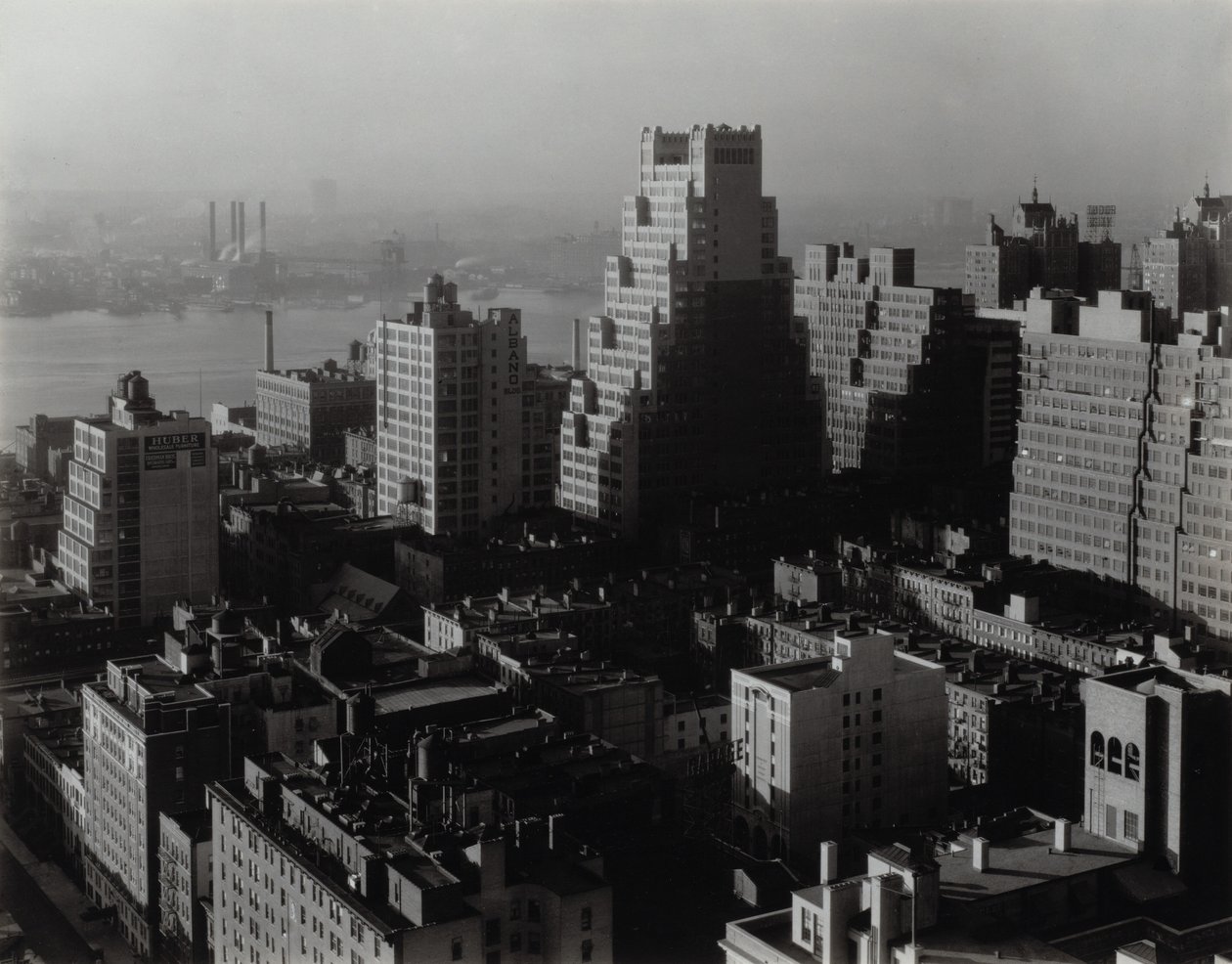 Vanuit mijn raam in het Shelton, Zuidoost door Alfred Stieglitz