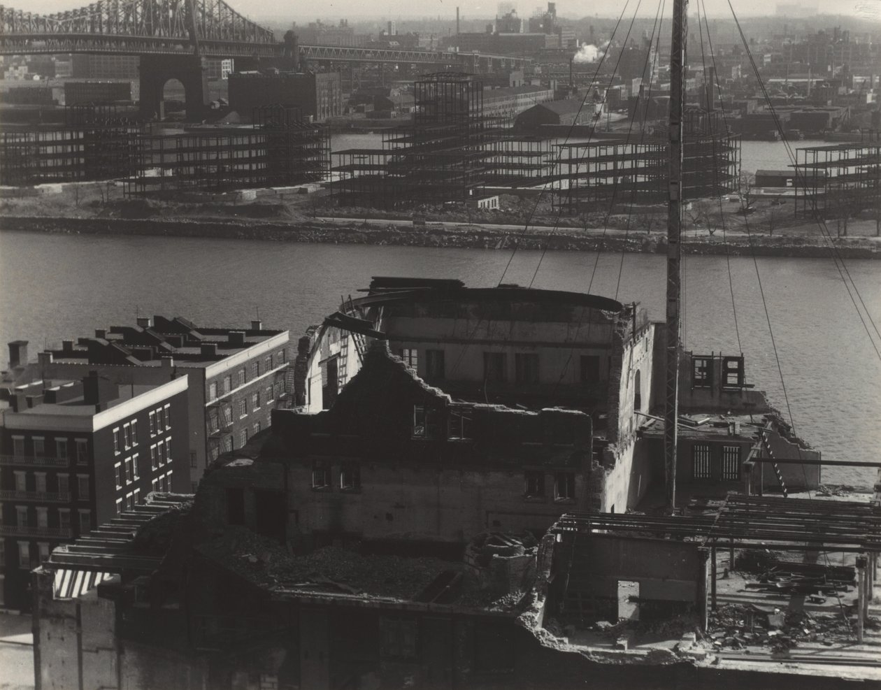 New York vanaf 405 E 54th Street door Alfred Stieglitz