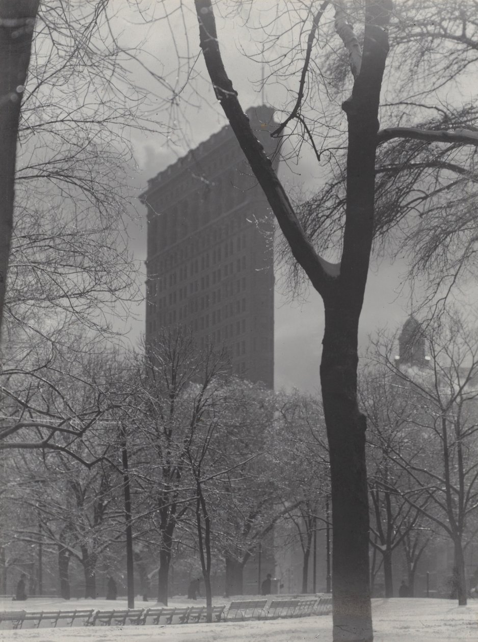 The Flatiron door Alfred Stieglitz