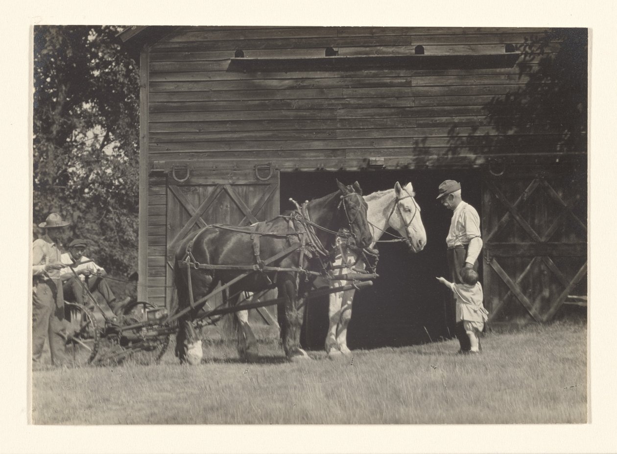 [Yvonne Boursault, Fred Varnum en twee niet-geïdentificeerde mannen, Lake George] door Alfred Stieglitz