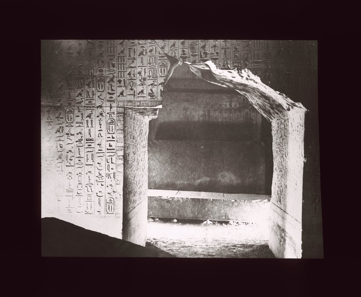 Grafkamer, piramide van Unas, Sakkara, 5e Dynastie door American Photographer