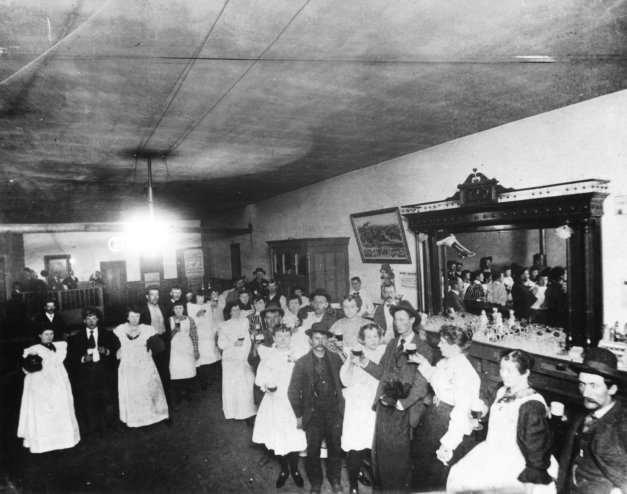 Crapper Jacks Saloon, Cripple Creek, Colorado, c.1895-99 door American Photographer