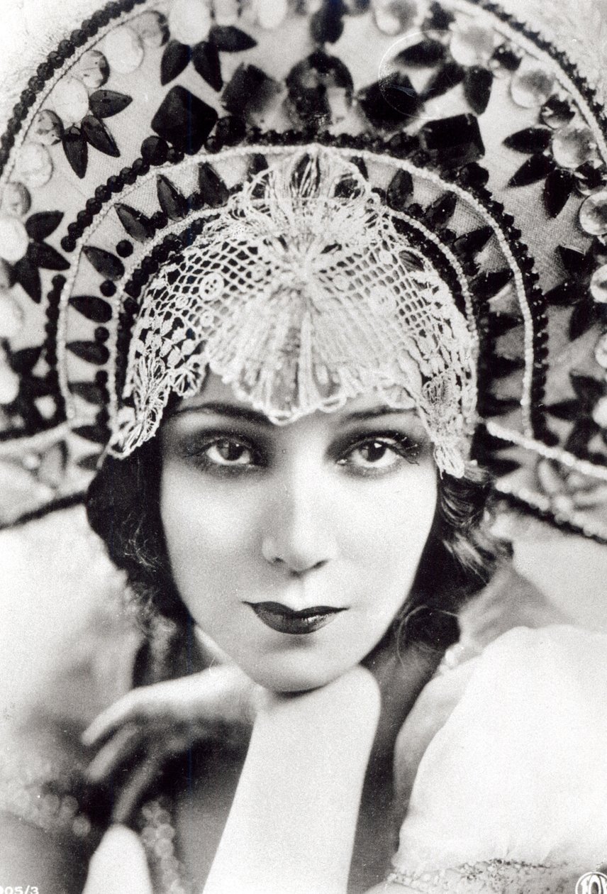 Dolores del Rio, c.1925 door American Photographer