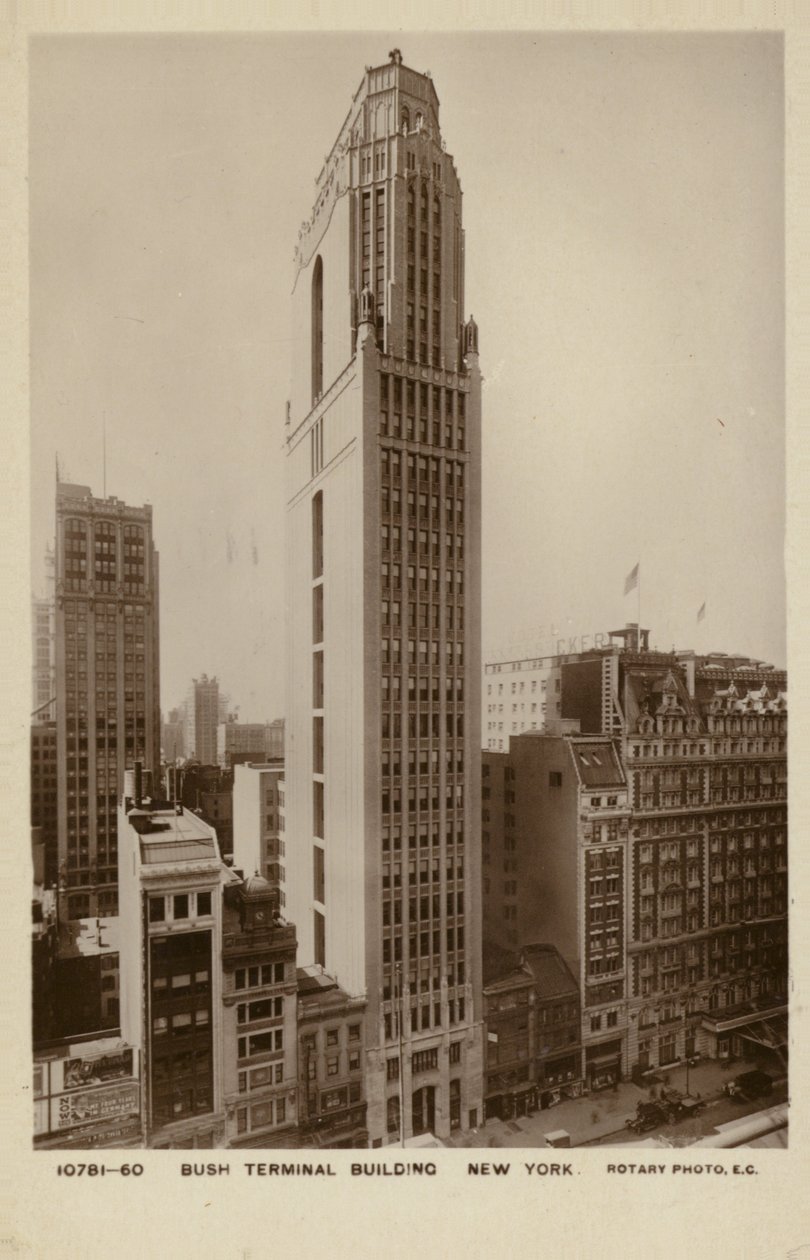 Bush Terminal Building, New York City, VS (z/w foto) door American Photographer