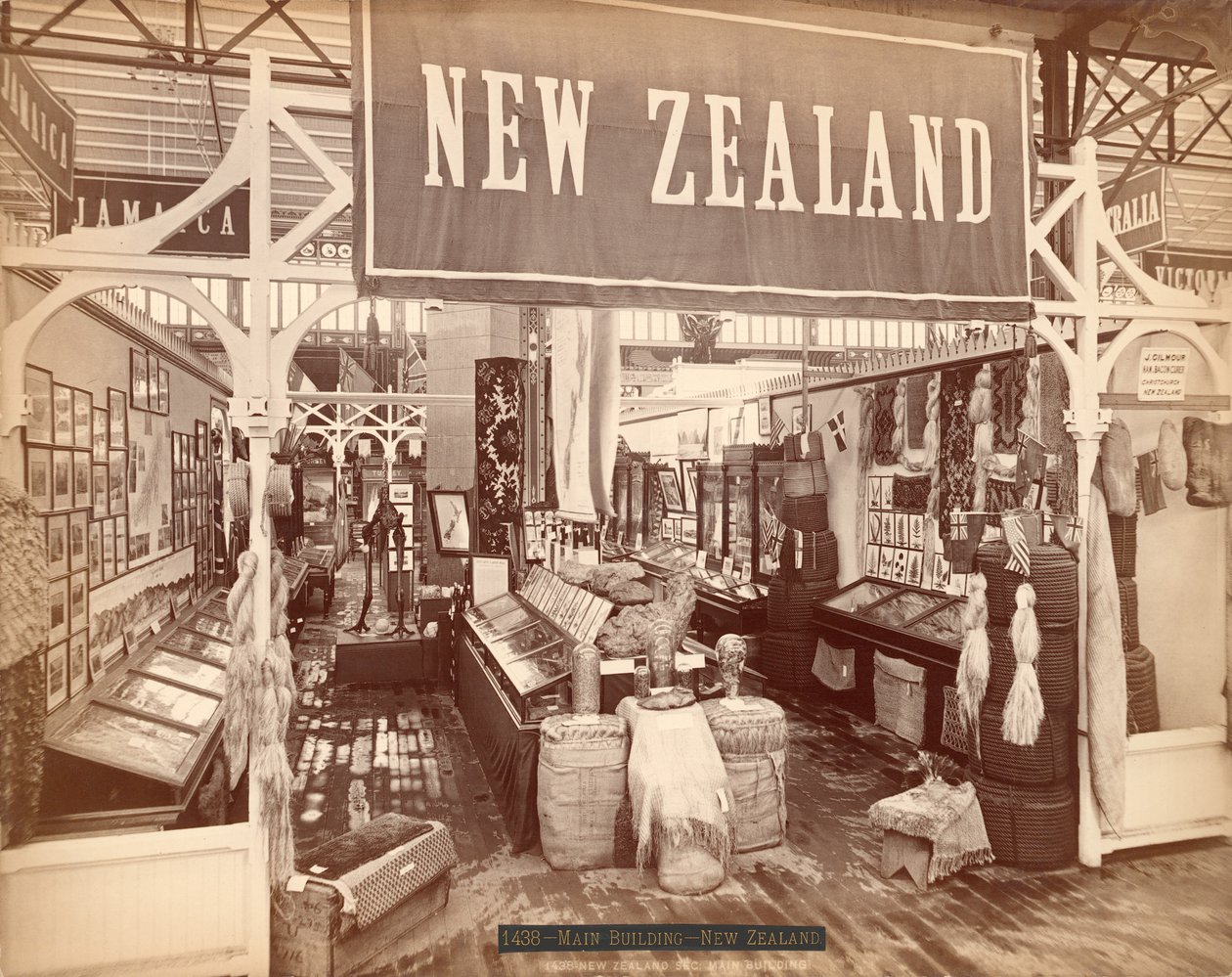 Nieuw-Zeeland, Centennial International Exhibition, 1876 door American Photographer