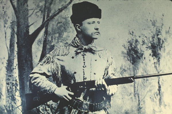 Theodore Roosevelt in jachtkleding, c.1885 door American Photographer
