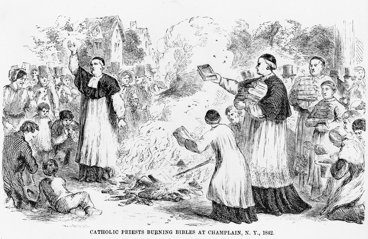 Katholieke priesters die bijbels verbranden in Champlain, New York, illustratie uit een anti-katholiek pamflet, 1842 door American School