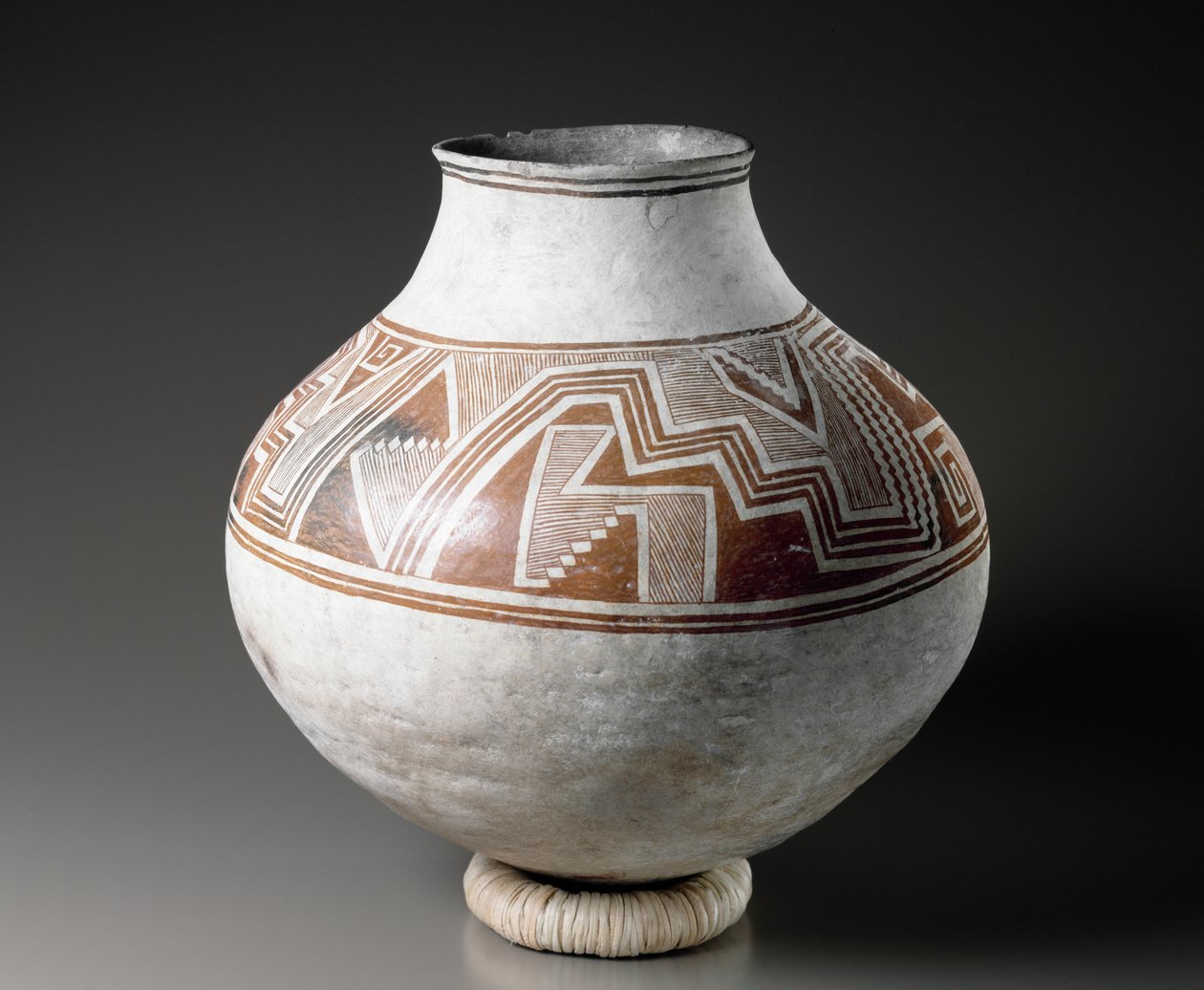 Mogollon Pot met Geometrische Ontwerpen, Stijl II door American School