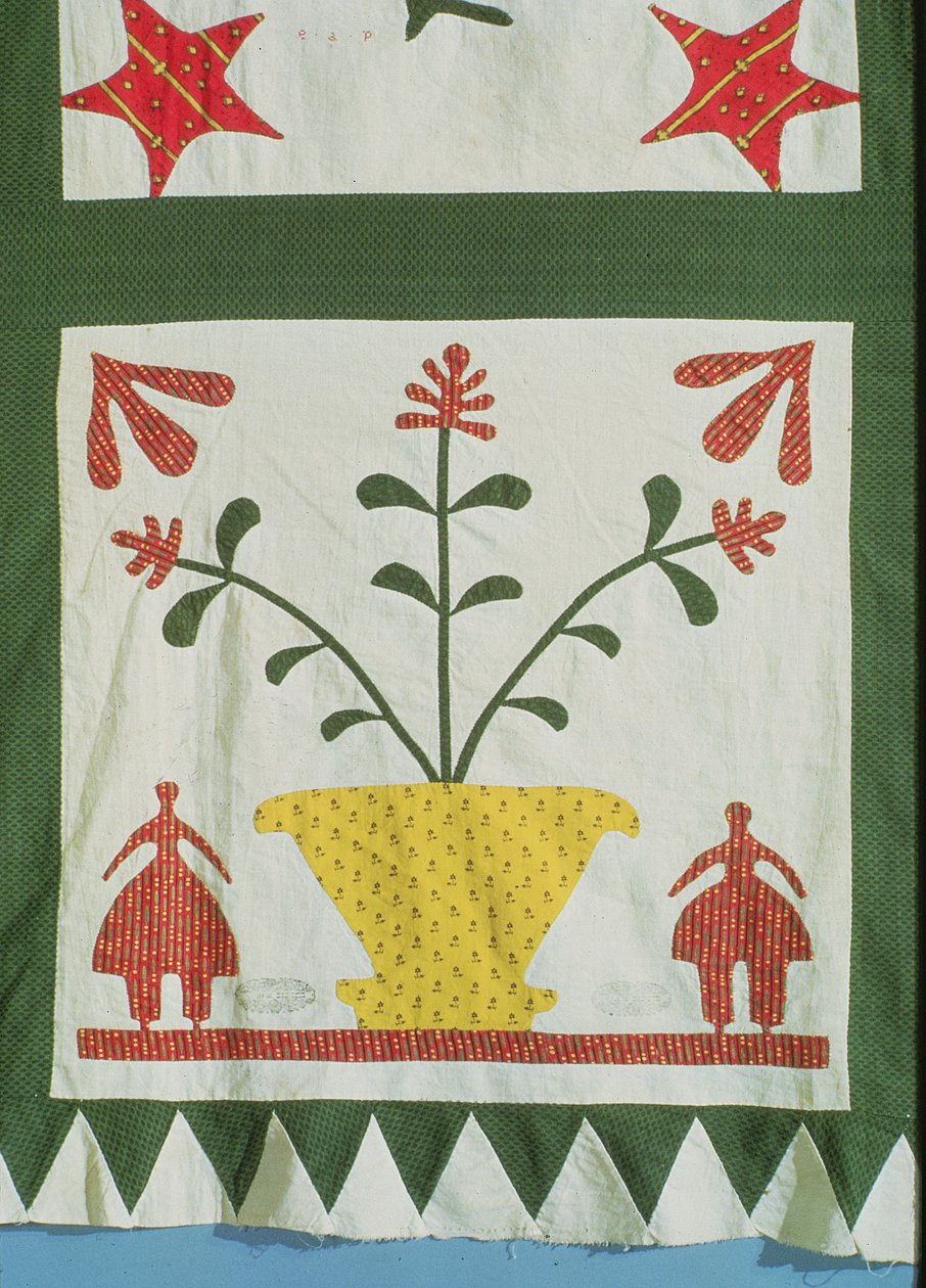 Quilt detail met figuren en bloemen door American School