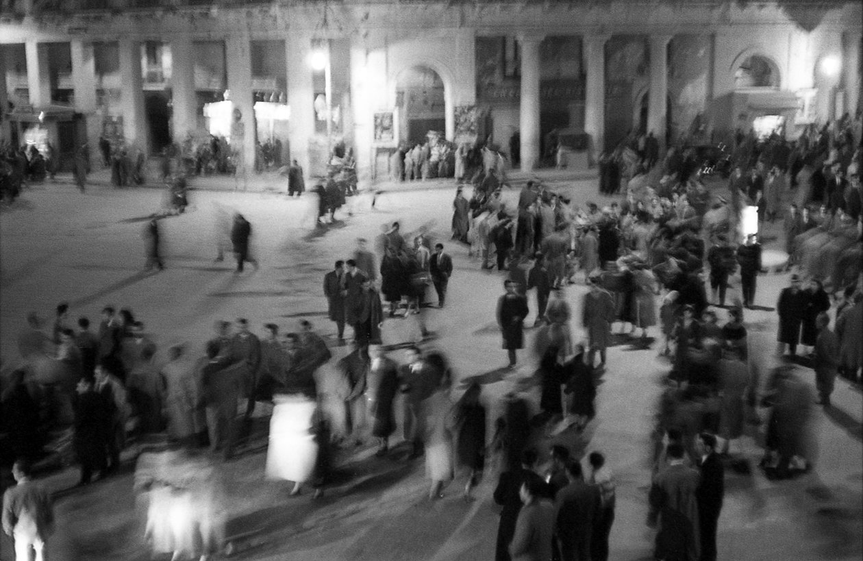 CROTONE - CARNAVAL OP HET PLEIN door Ando Gilardi