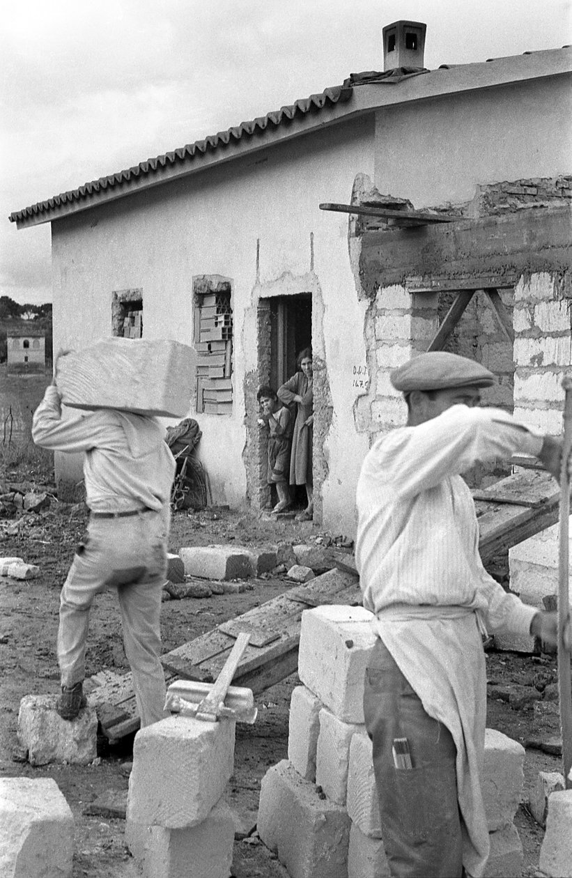 PLATTELAND VAN CROTONE - IANNELLI DORP, door Ando Gilardi