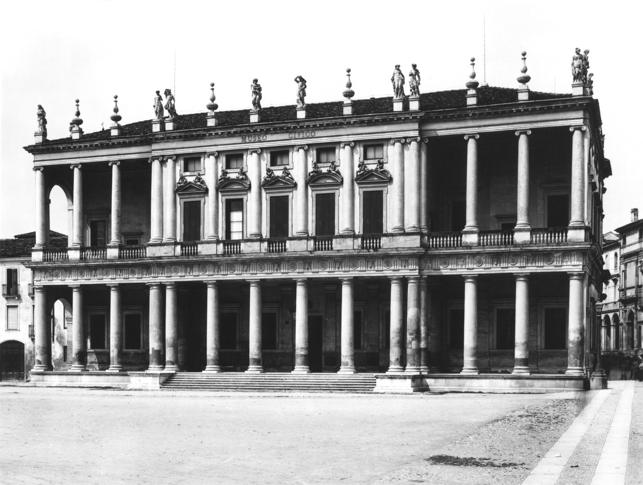 Hoofdgevel van de Villa Chiericati, gebouwd ca. 1550 door Andrea Palladio