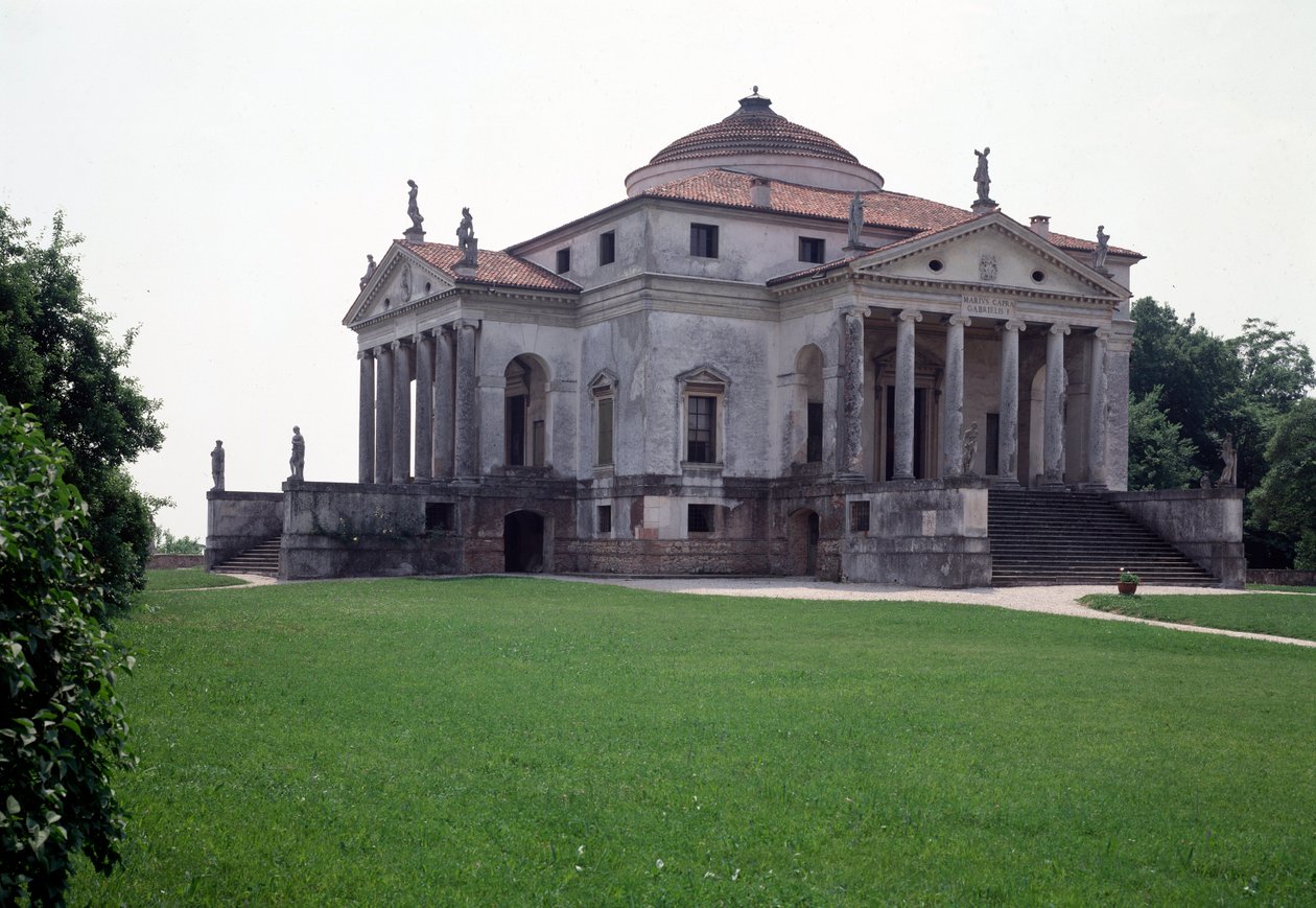 Zicht op de villa Almerico-Capra bekend als de Rotonda gemaakt door de Italiaanse architect Andrea Palladio (1508-1580) in 1567-1570 en voltooid door Vincenzo Scamozzi (1552-1616) in 1591, Vicenza, Italië door Andrea and Scamozzi Vincenzo Palladio