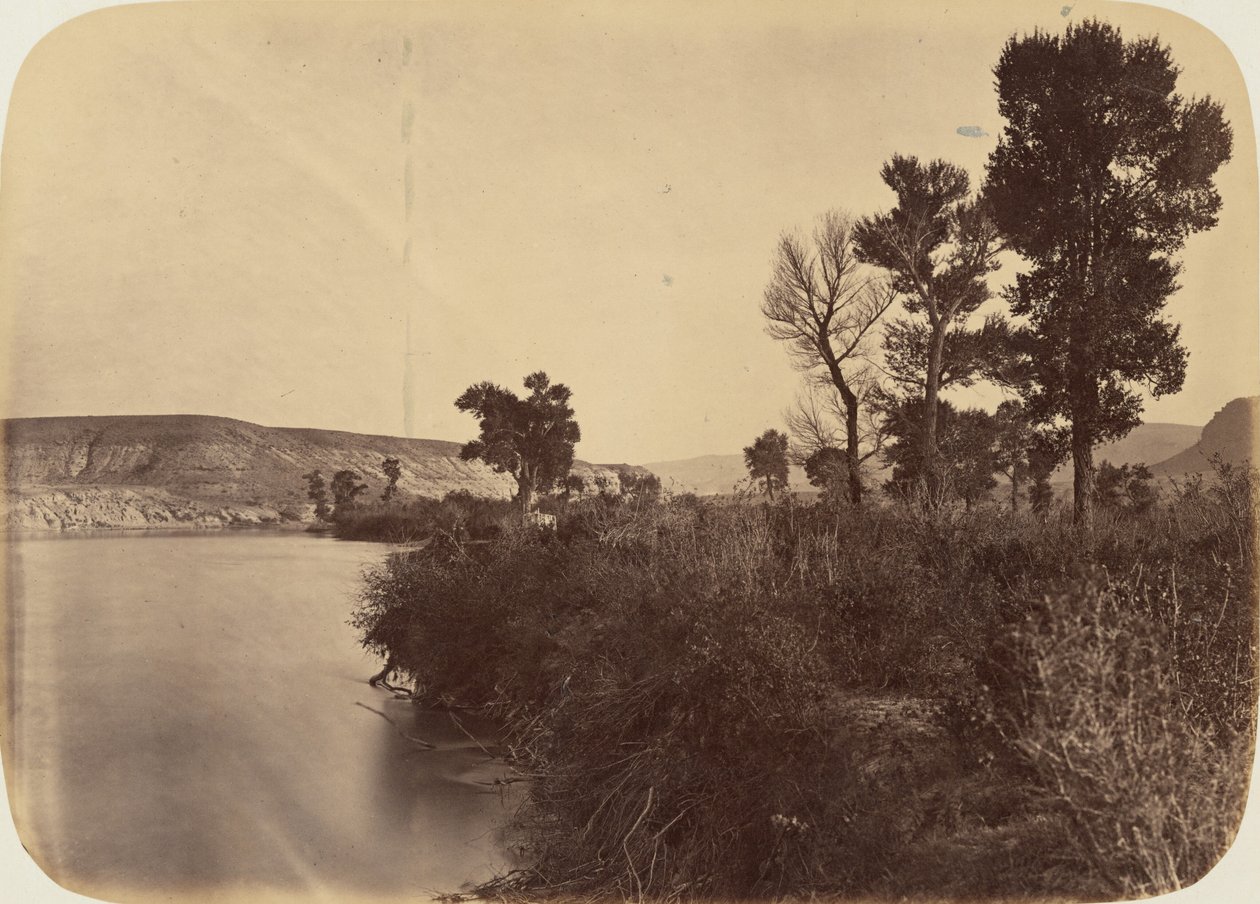 Plaat 25. Green River Valley, neerkijkend op de rivier,1869 (foto) door Andrew Joseph Russell