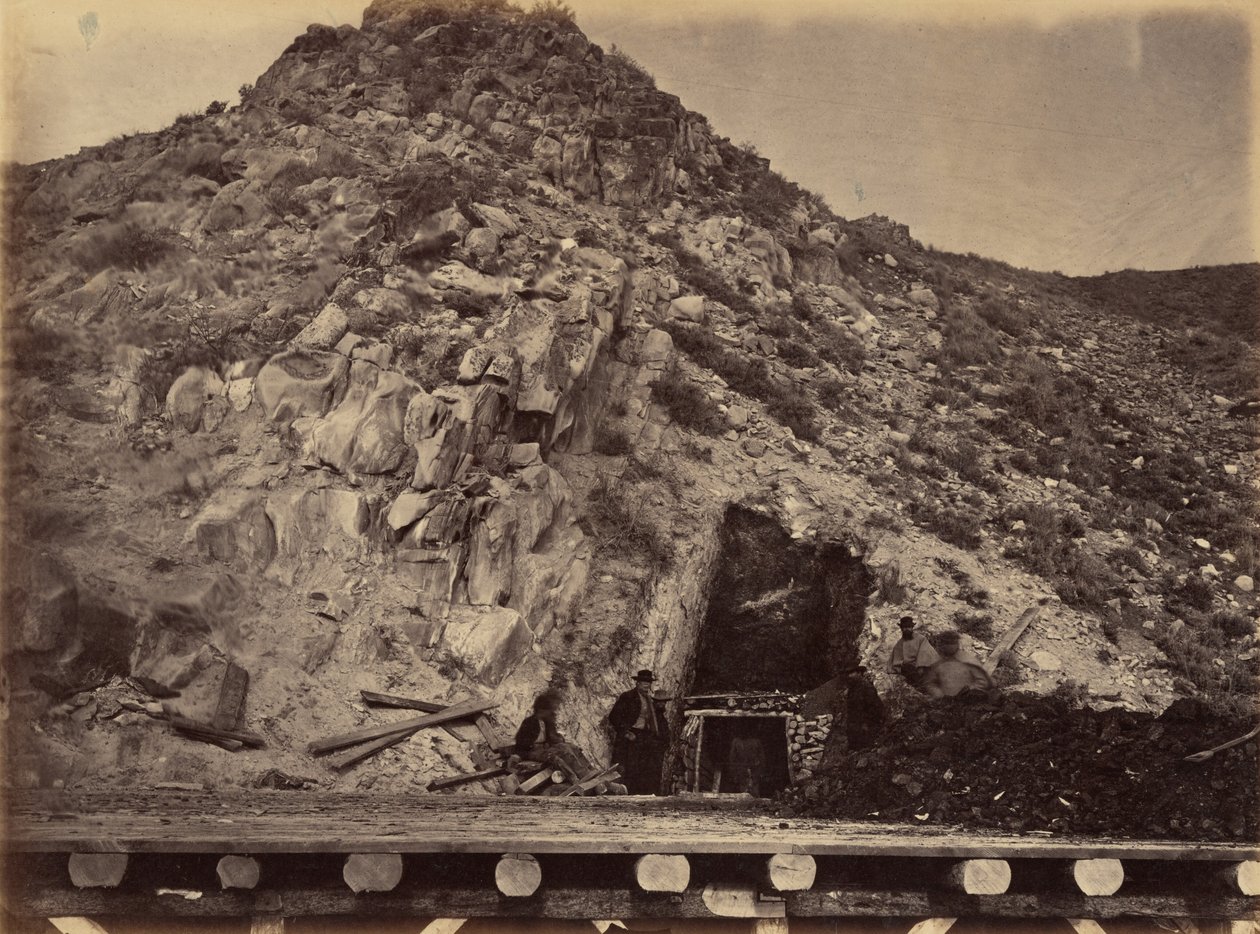 Plaat 28. Kolenlagen van Bear River,1869 (foto) door Andrew Joseph Russell