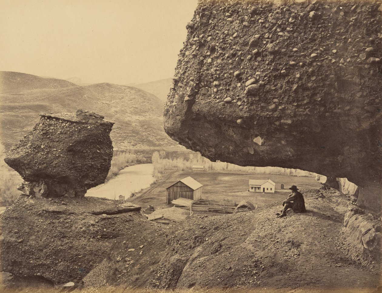 Plaat 32. Hangende rots, voet van Echo kanon,1869 (foto) door Andrew Joseph Russell