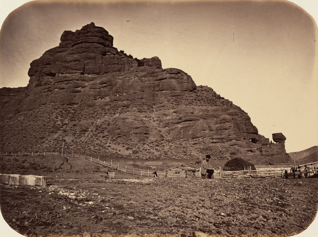 Plaat 34. Sentinel Rock, Weber Valley,1869 (foto) door Andrew Joseph Russell