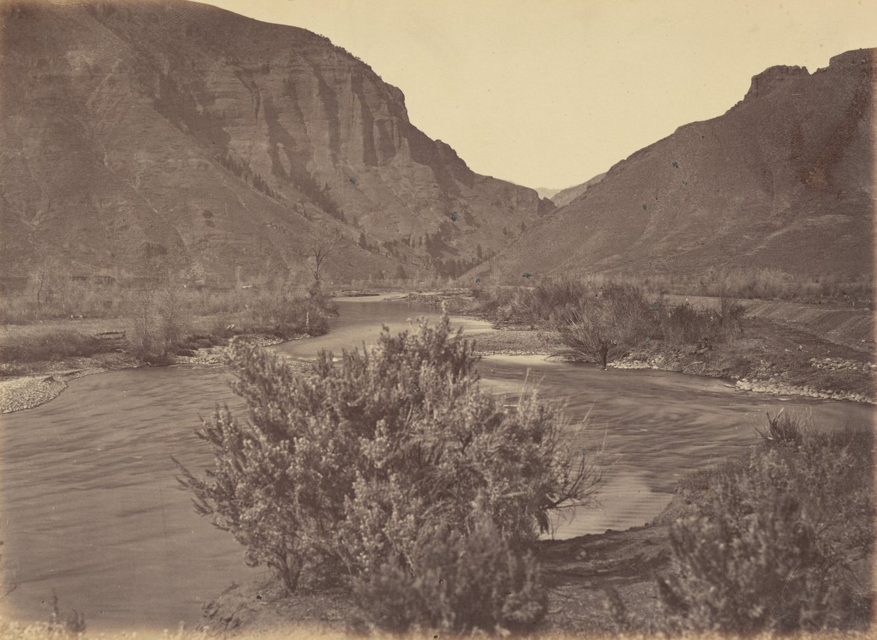 Plaat 37. Wilhelminapas, vanuit het oosten,1869 (foto) door Andrew Joseph Russell