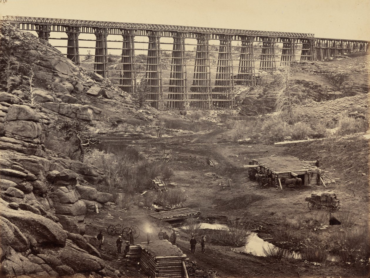 Plaat 8. Dale Creek Brug, van bovenaf,1869 (foto) door Andrew Joseph Russell