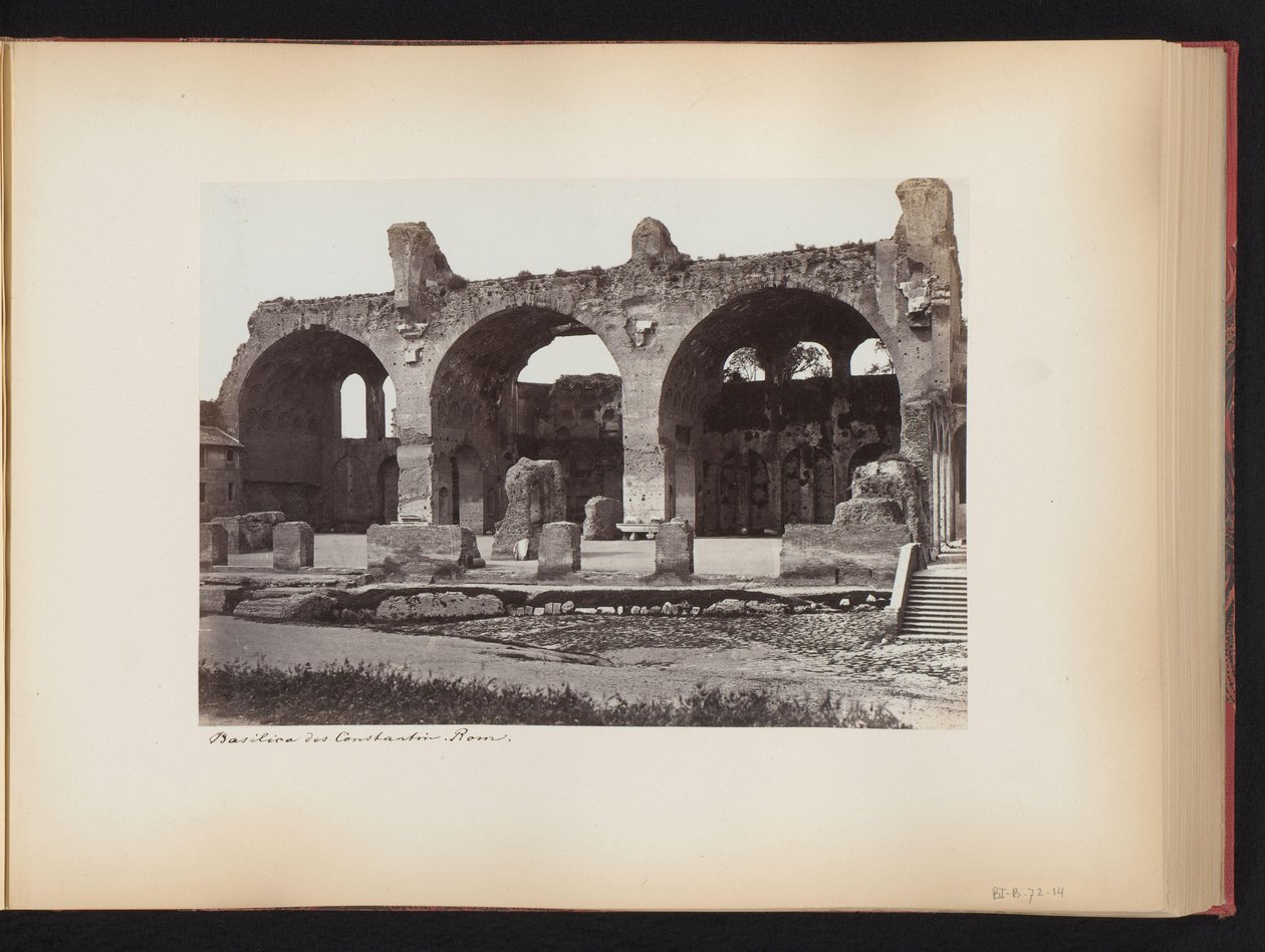 Gezicht op de Basilica van Maxentius op het Forum Romanum te Rome, Italië door Anonymous